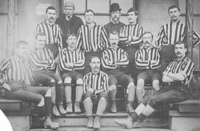 Ο πρώτος επίσημος αγγλικός αγώνας ποδοσφαίρου ήταν το 1888