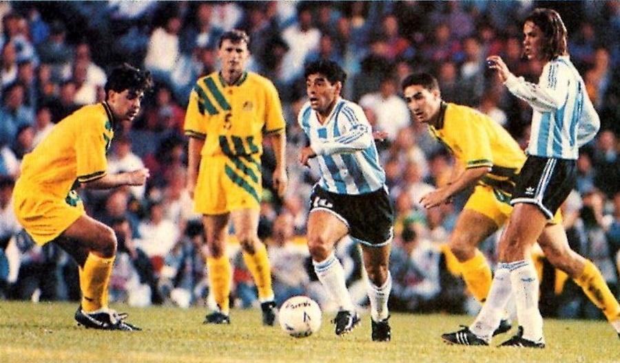 Mundostories #236 Η μέρα που ο Ντιέγκο και η Αργεντινή έπαιξαν στο Σίδνεϊ