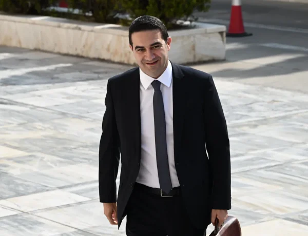 Ο Μ. Κατρίνης στο Govnews.gr: «Το ΠΑΣΟΚ δεν κάνει συμφωνίες κορυφής – Η κυβέρνηση εργαλειοποιεί τα νομοσχέδια»